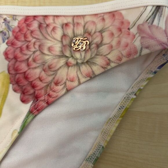Ted Baker London Floral Bikini Bottoms TB 3/US 8-10 - Picture 2 of 5